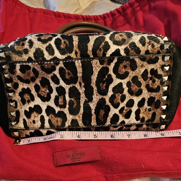 Sale⏰Gorgeous Valentino Rockstud leopard- Rare 3in1 wear - Picture 12 of 16